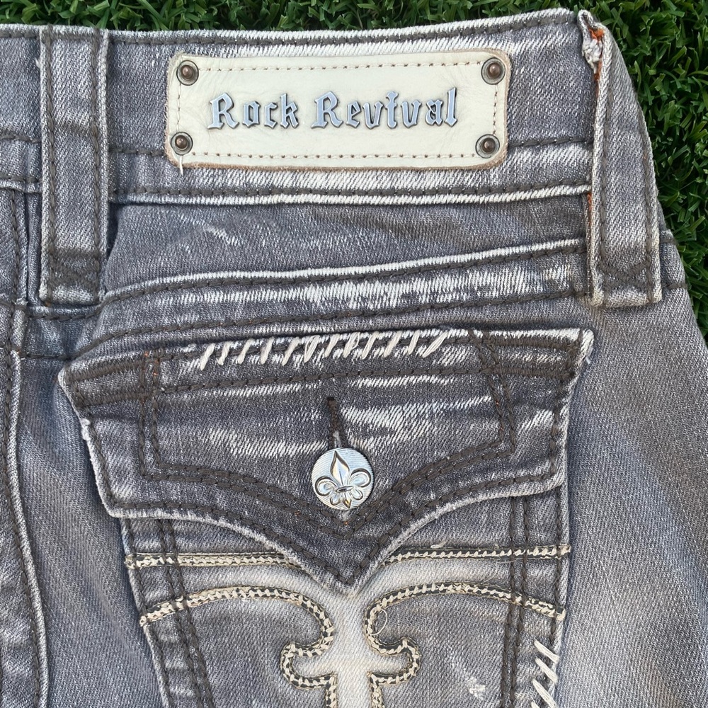 Women’s Gray Rock Revival Jeans - Size 28
